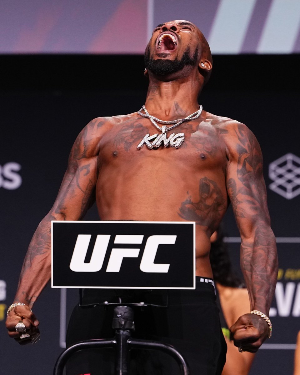 OG...BOBBY...GREEN

@​BobbyKGreen | #UFC332 
 [📷](https://pbs.twimg.com/media/HTqSphSawAASMmu.jpg) [📷](https://pbs.twimg.com/media/HTqSphTasAAGTiv.jpg) https: