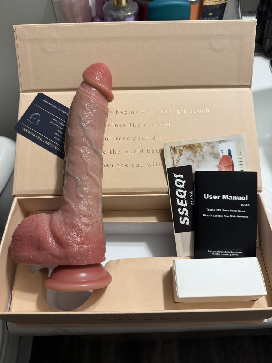 ArizonaBias's tweet photo. This toy is soooo life like it’s definitely gonna be a staple in my collection 🤭🤭🤭 @July5520 https://t.co/dGb9G20QeK