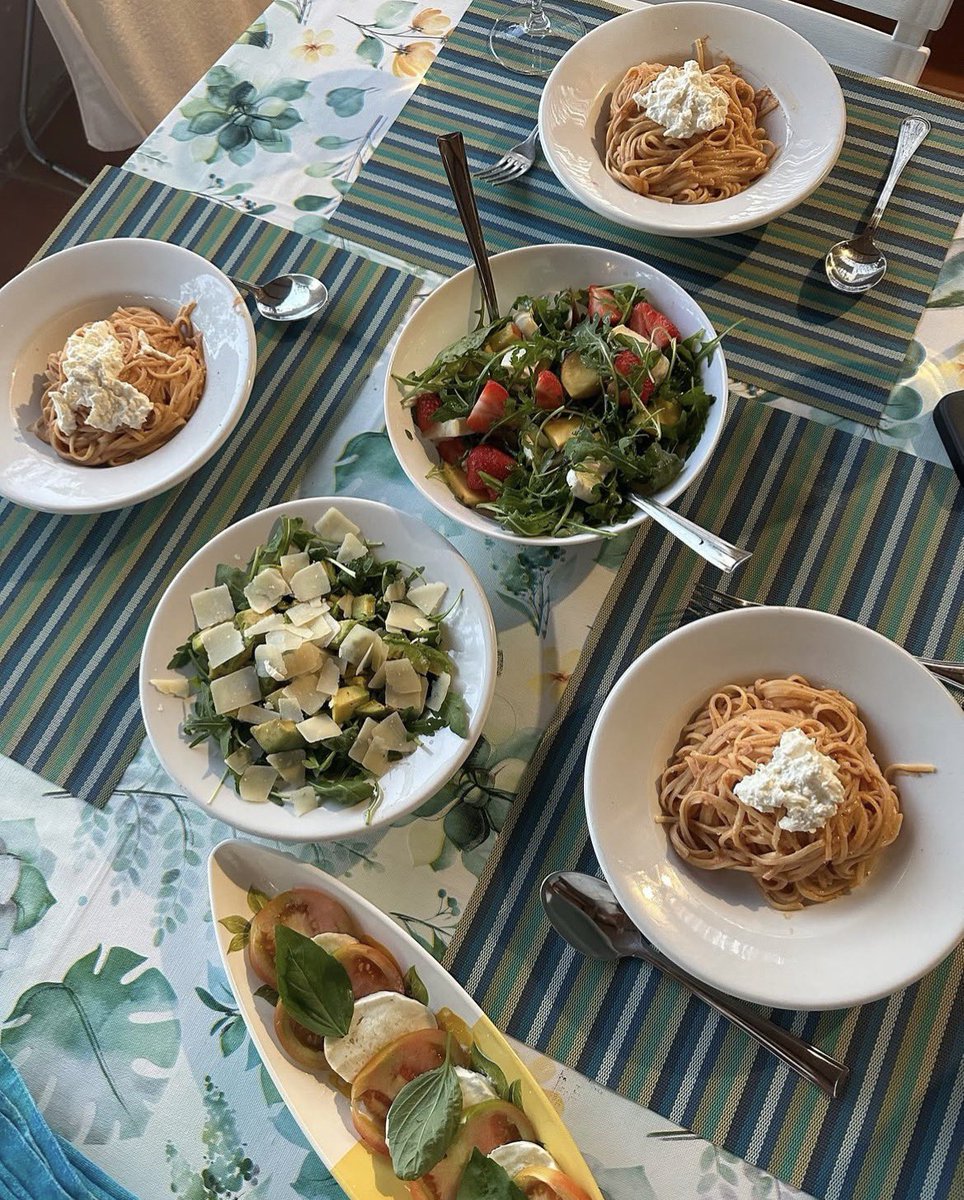 lottusmine's tweet photo. reminiscing about unforgettable afternoons in Italy ! https://t.co/n9Px4JOLsH