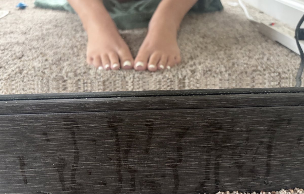 HillCarolinej's tweet photo. oops i made a mess💦link in bio;) https://t.co/x5Egp61jPJ