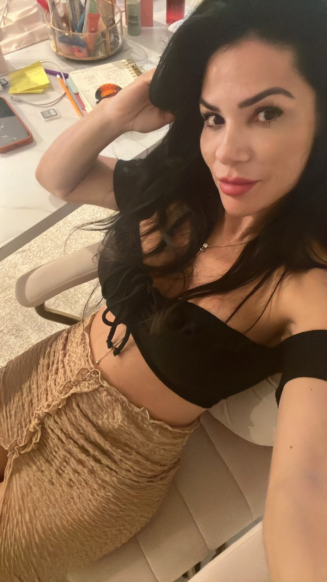 BellaFoxLu's tweet photo. Do you think I am cute? https://t.co/RUBHOJlBvU