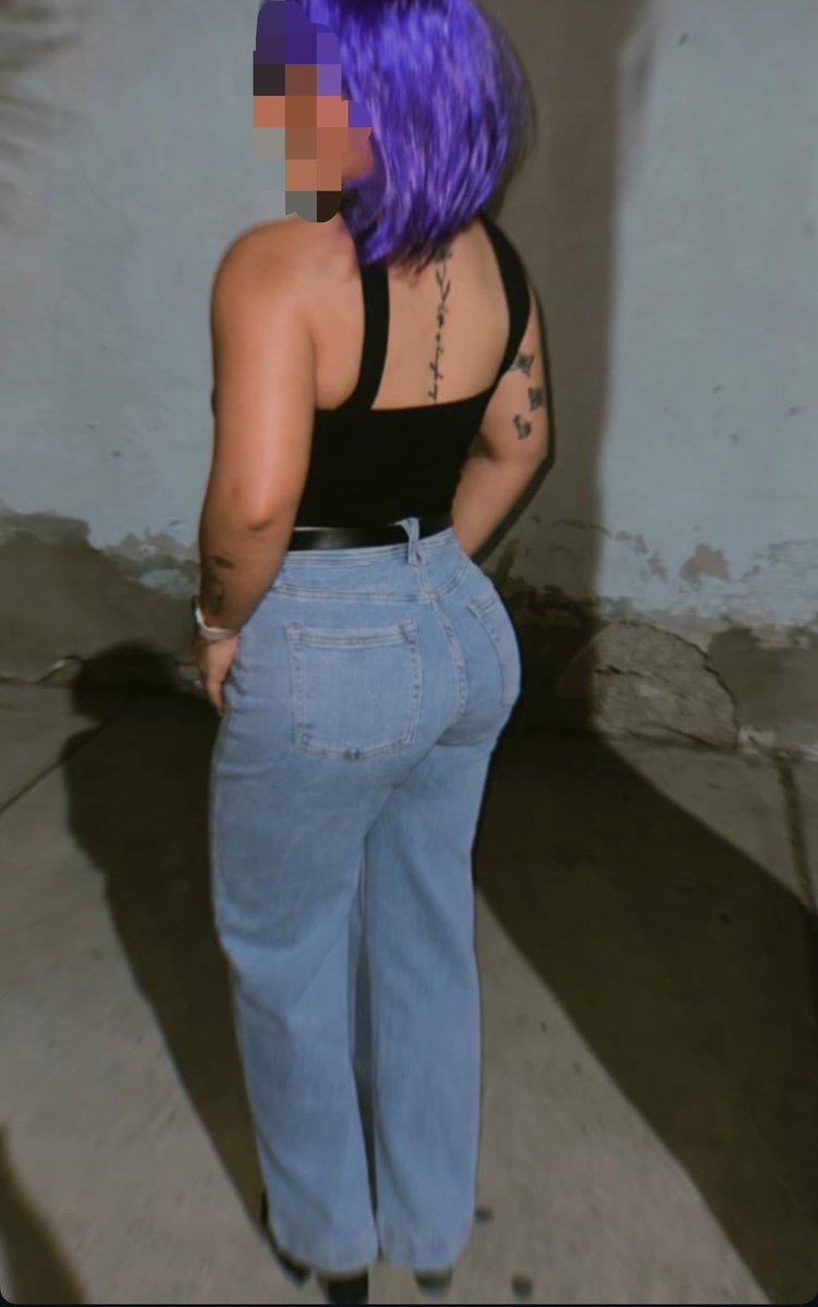 Fabfitmx's tweet photo. Como me miro con cabello morado? 👀
Bonito viernes mis amores 🥰😘 https://t.co/gmQihb3tTa