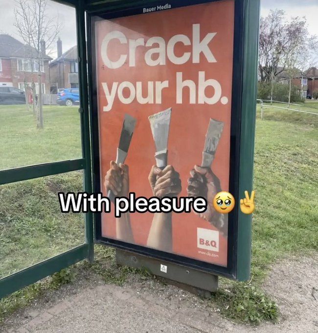 MemesToView tweet picture