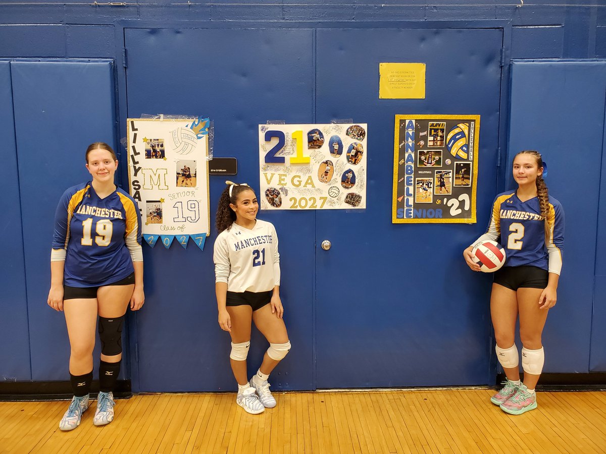 eeno414's tweet photo. Special Shout Out to our Seniors: Lilly, Jazmiany, and Annabelle!! We will miss you!! Congratulations on wonderful careers!! 💙💛🏐
@MTHS_Sports https://t.co/mJNOsdr7h4