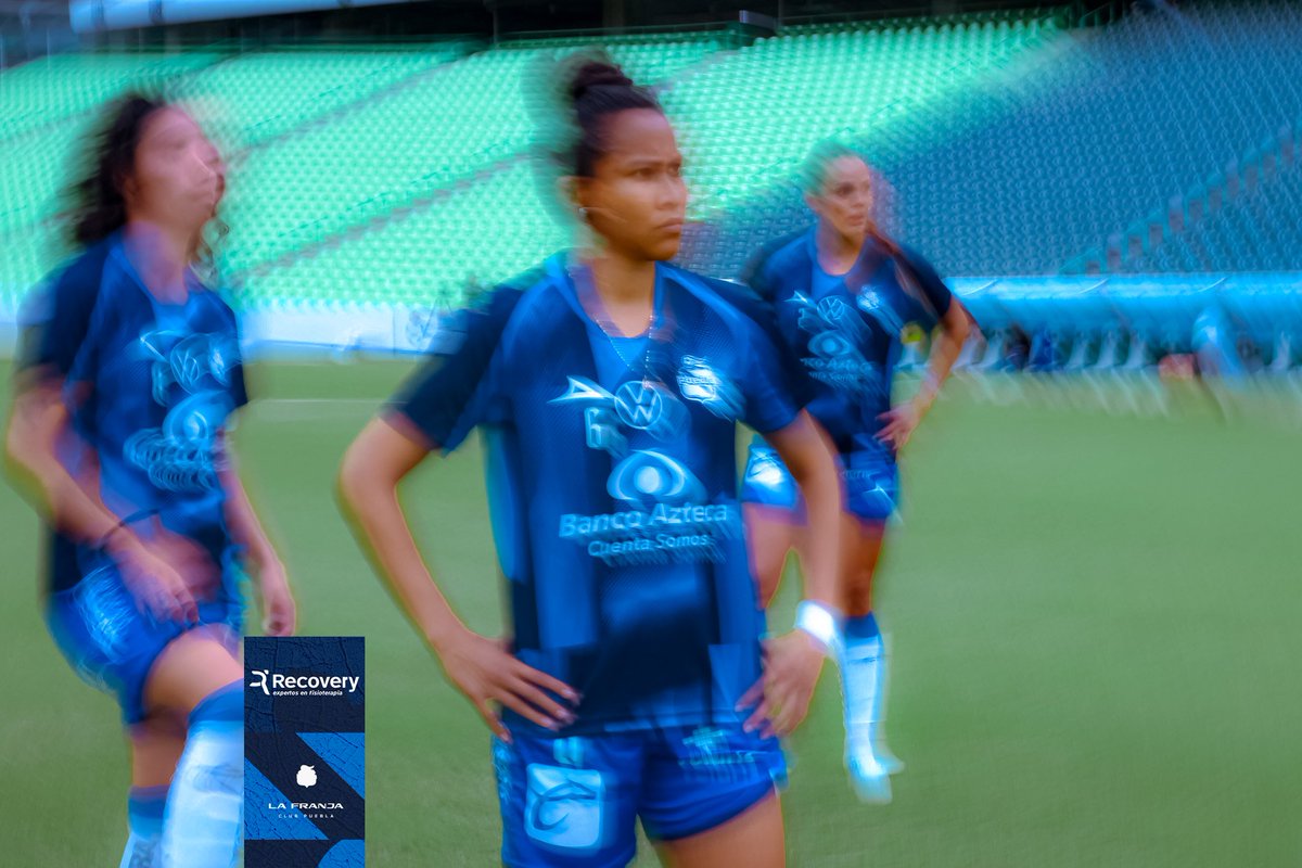 ClubPueblaFem's tweet photo. Le metimos candela a las piernas 🔥 para entrar potentes a todos los balones.

¡VAMOS PUEBLA! 🔵Mira aquí el partido EN VIVO 📺 en @tubi_mx 

#LaFranjaNosUne🎽 https://t.co/LfVQ6VZVsh