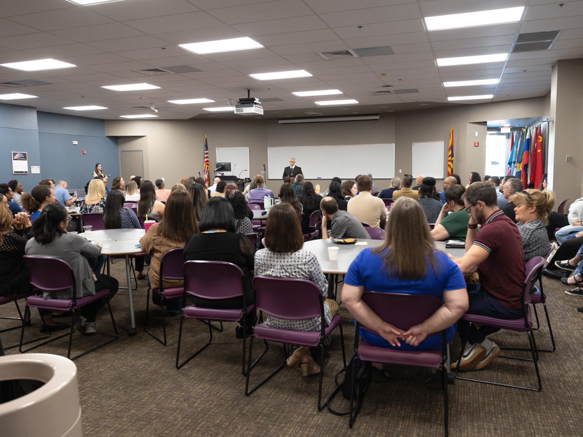 mesacc's tweet photo. Thank you to Maricopa Community Colleges Chancellor Dr. Steven Bloomberg for visiting Mesa Community College’s Southern &amp; Dobson Campus!

Dr. Bloomberg connected with Thunderbirds and learned more about the work happening across MCC to support our students and community.

#MesaCC https://t.co/dqllKveiuW
