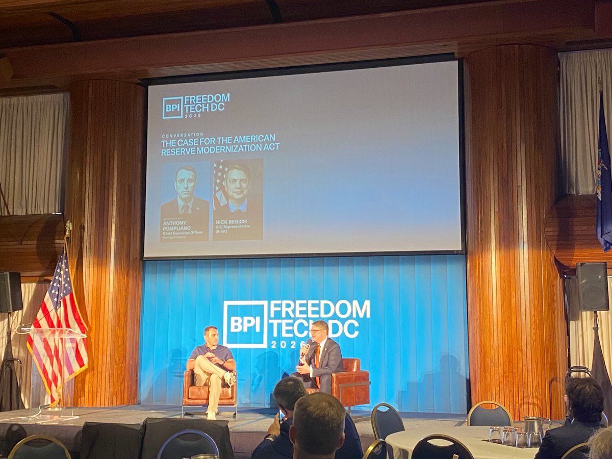 itskac's tweet photo. New phone who dis? 😄

Team @SheCryptoHQ spotted @APompliano at @bitcoinpolicy’s Freedom Tech DC 2026 https://t.co/BwNiWXElrV