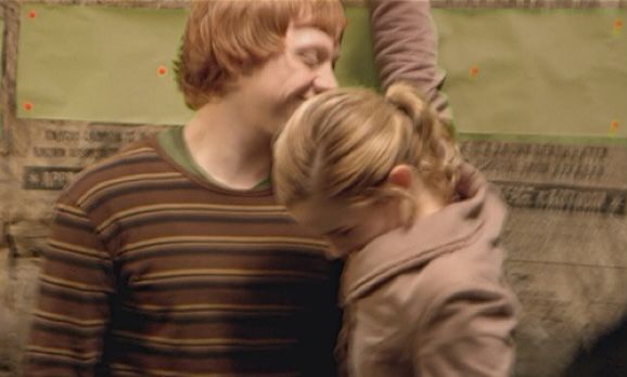 portalpotterbr's tweet photo. Romione 💓 https://t.co/WX4iLV6KQ9
