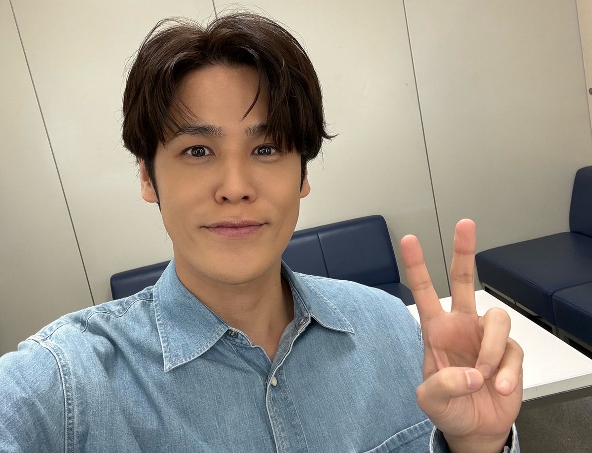 miyanomamoru_PR's tweet photo. これから、

「土曜はナニする!?」生出演するよーーー！（本人） https://t.co/YcuGLhPt28
