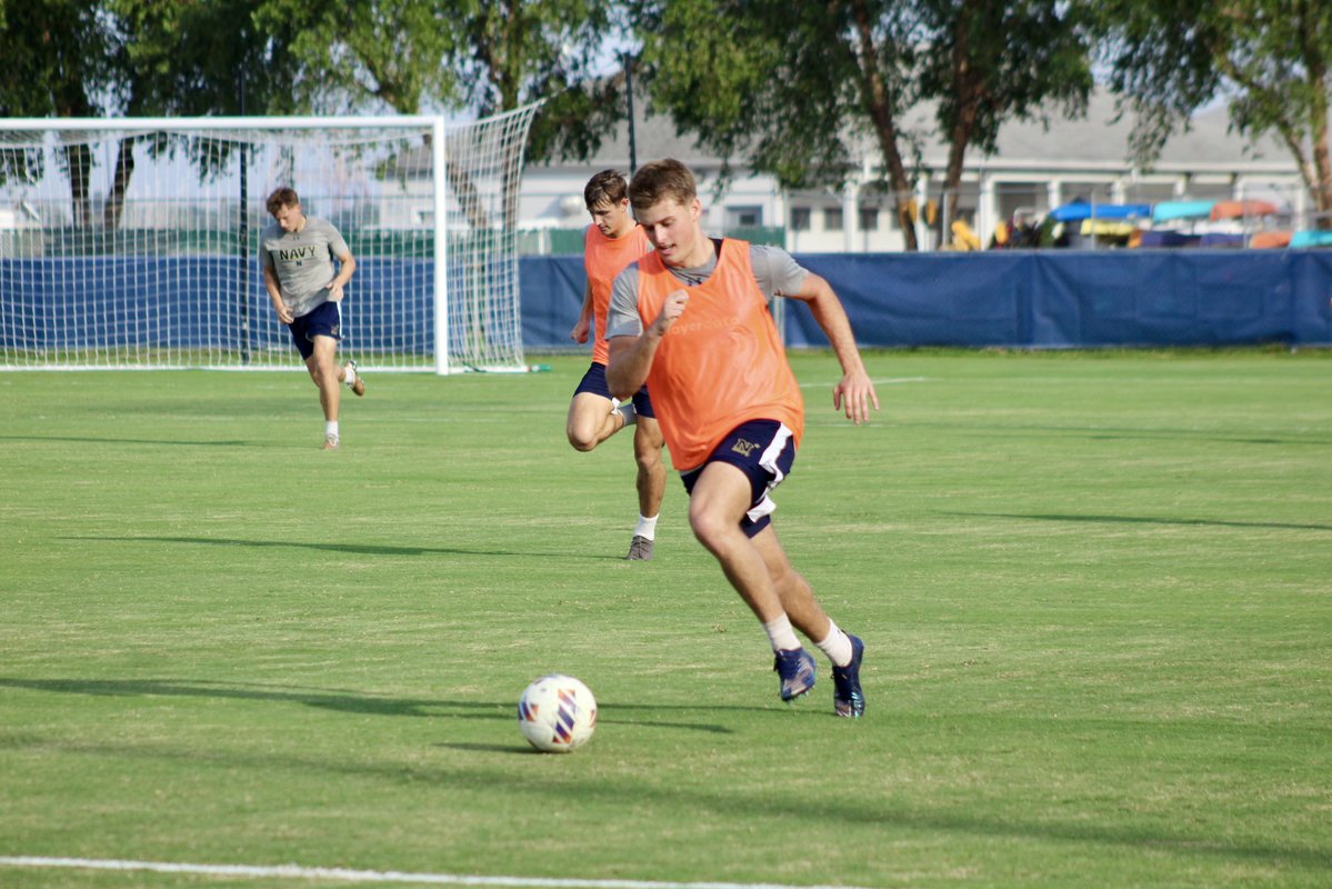 NavyMSoccer's tweet photo. Fine-tuning for tomorrow ⏭️ https://t.co/tCaEKqqGdA