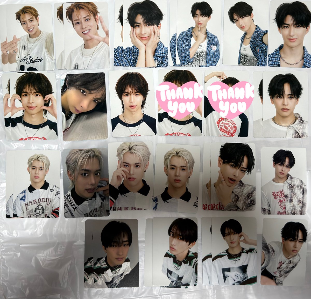 a____lvyo's tweet photo. TAGRIGHTトレカ 交換

【譲】写真のスタンプがついてないもの
【求】西山智樹

10/11、10/12か、都内手渡し希望です。
まとめての交換可能、黒衣装⇄制服の異種交換可能です。RUNWAY for YOUは同種同士での交換を希望しております。
お気軽にご連絡お願いいたします🙇🏻‍♂️

#TAGRIGHT交換 https://t.co/jsfQGSqBqj