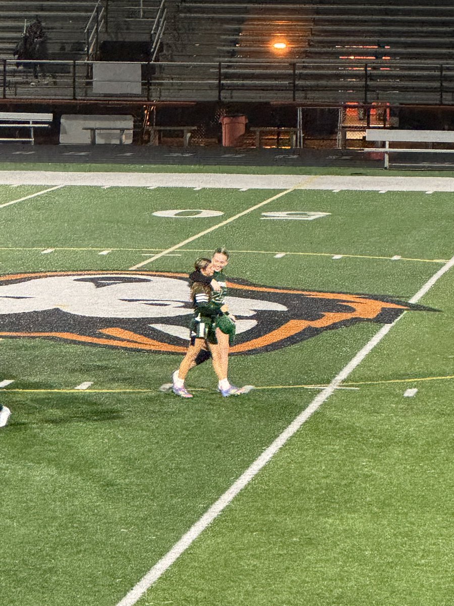 hubbardbradford's tweet photo. The @GoGCHSRams Flag Football season came to an end last night during a hard fought 12-27 loss in the driving rain. So proud of these girls. In the finale, Calla threw for 201 yards &amp;  2 TDs (50 &amp; 23 yd TDs). More than 1900 yds &amp; 18 TDs on the year. #HubbardSisters #makeitmatter https://t.co/z72HLpEy5G