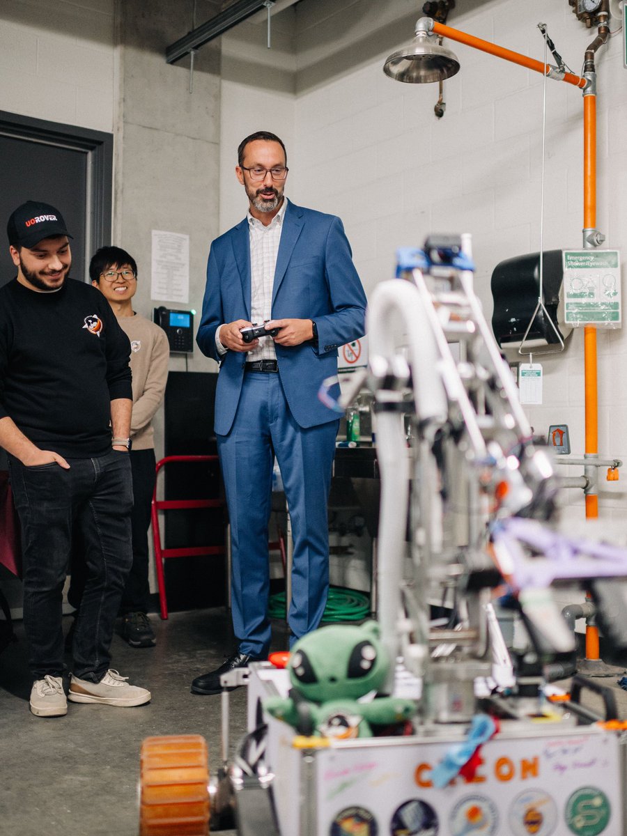 nolanmquinn's tweet photo. We’re strengthening Ottawa’s talent pipeline to compete on the global stage. 

Great to tour @uOttawa @CollegeLaCite and @Carleton_U and celebrate our of investment over $205M to fund 7,574 seats in STEM, skilled trades, health care and education. 

Learn more: https://t.co/dCS9Wv6B5c