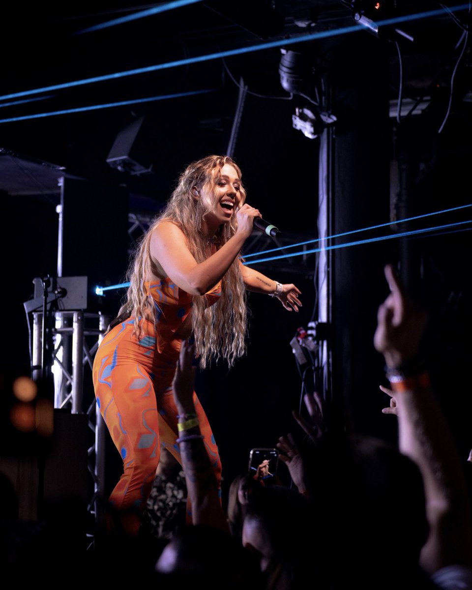 HALIENE's tweet photo. I’M BAAAAACK in one of my favorite places tonight, HONOLULU! 🏝️This is always one of my favorite places to play on every tour, and honestly been like a second home to me.🥰 Cannot wait to see you tonight at @HBSocialClub808!

You might have heard, I didn’t get to play my Lost Lands set, so we’re going HARD tonight, and I’ve got some of it for you🔥 We’re going on a journey through new music and classics, bass and trance, and I cannot wait to sing and dance with you!
Final tickets here https://t.co/60TuyivSxn