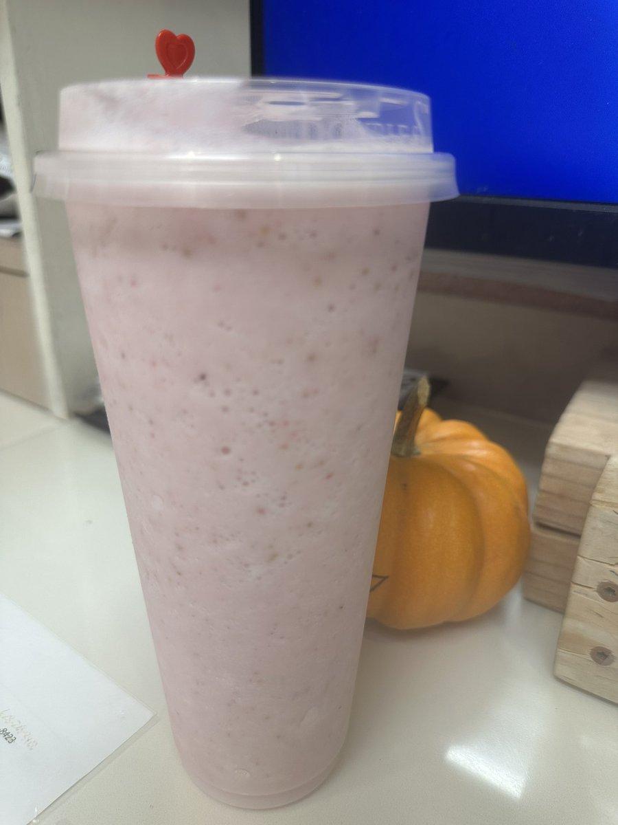 champouf's tweet photo. it tastes like unripe freezer burned strawberries but nostalgia allows me to enjoy it https://t.co/gLJvMkvHQp