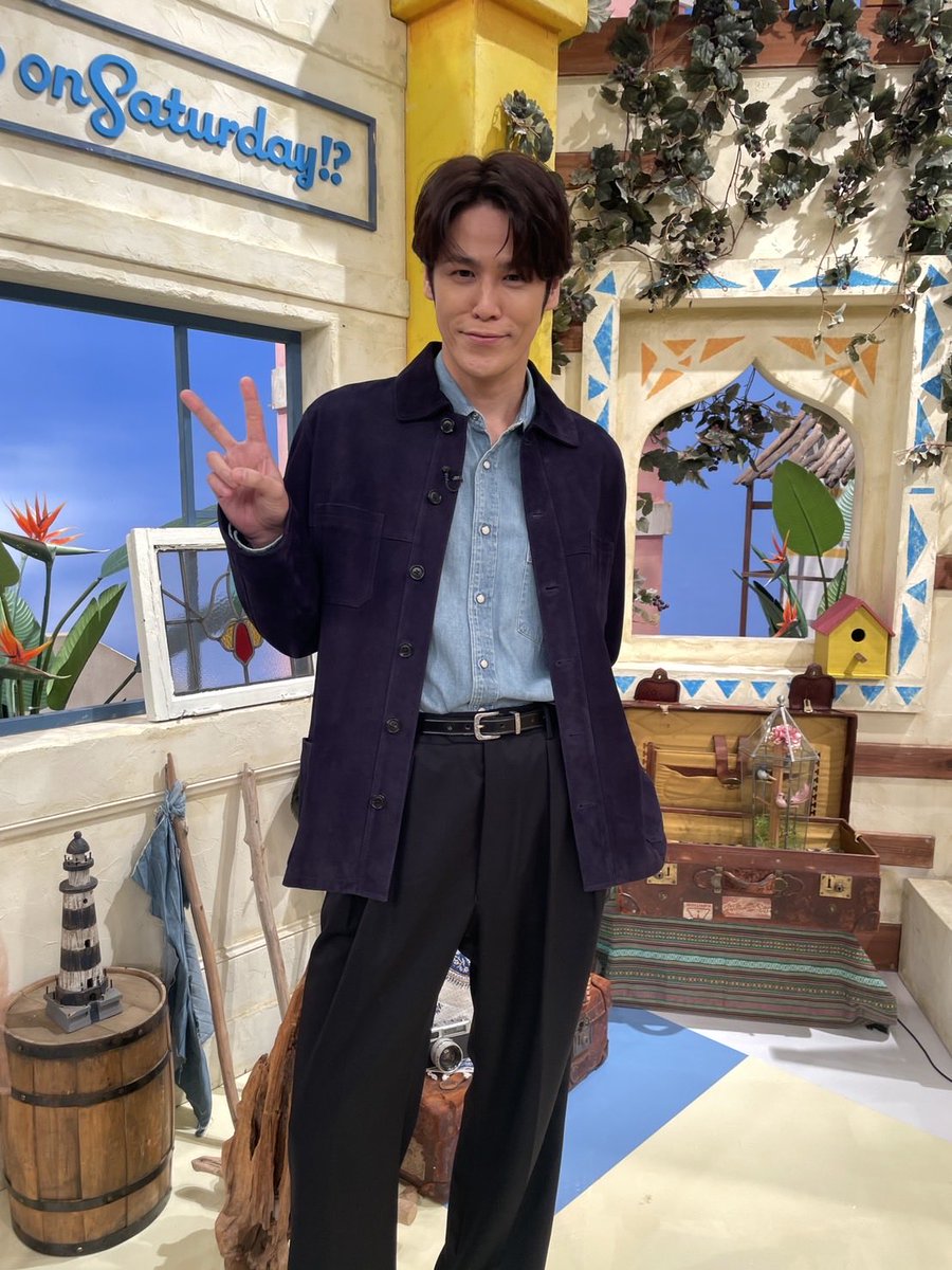 ktv_donani's tweet photo. 💐ゲスト紹介💐
宮野真守さん🎙️
オフショットいただきました📸

『＃土曜はナニする！？』
このあと8:30📺
是非ご覧ください‼️ https://t.co/GthX3yOifA