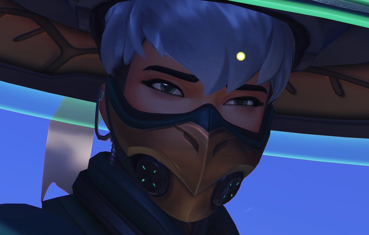 HRHroen's tweet photo. he's ready to cry at all times https://t.co/aNx2ouNQwM