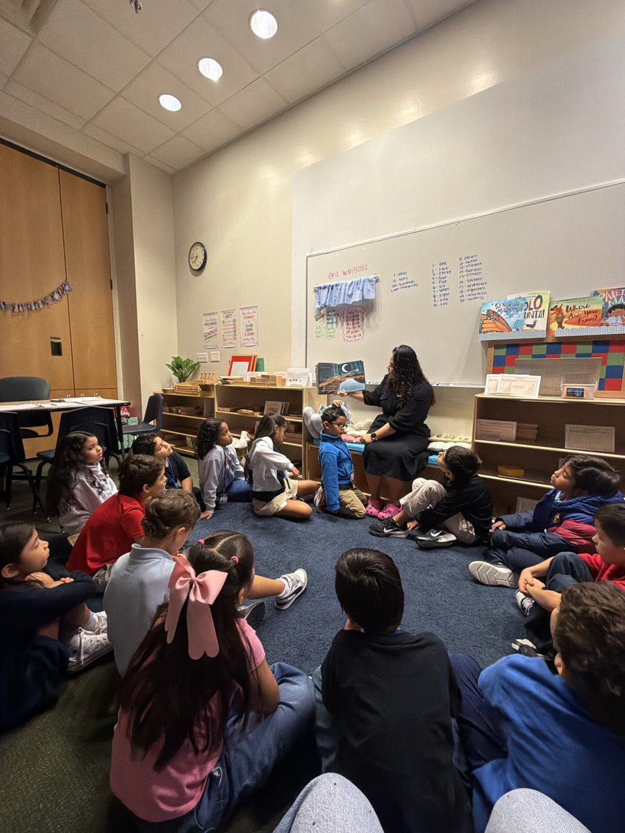 DowntownIda's tweet photo. A few captures from today’s Hispanic Heritage Month Guest Readers! 📚✨ Thank you to our amazing parent volunteers for sharing stories with our students! ❤️ @DISDOSI #downtownmontessori #dallasisd https://t.co/p6zLNh5aZC