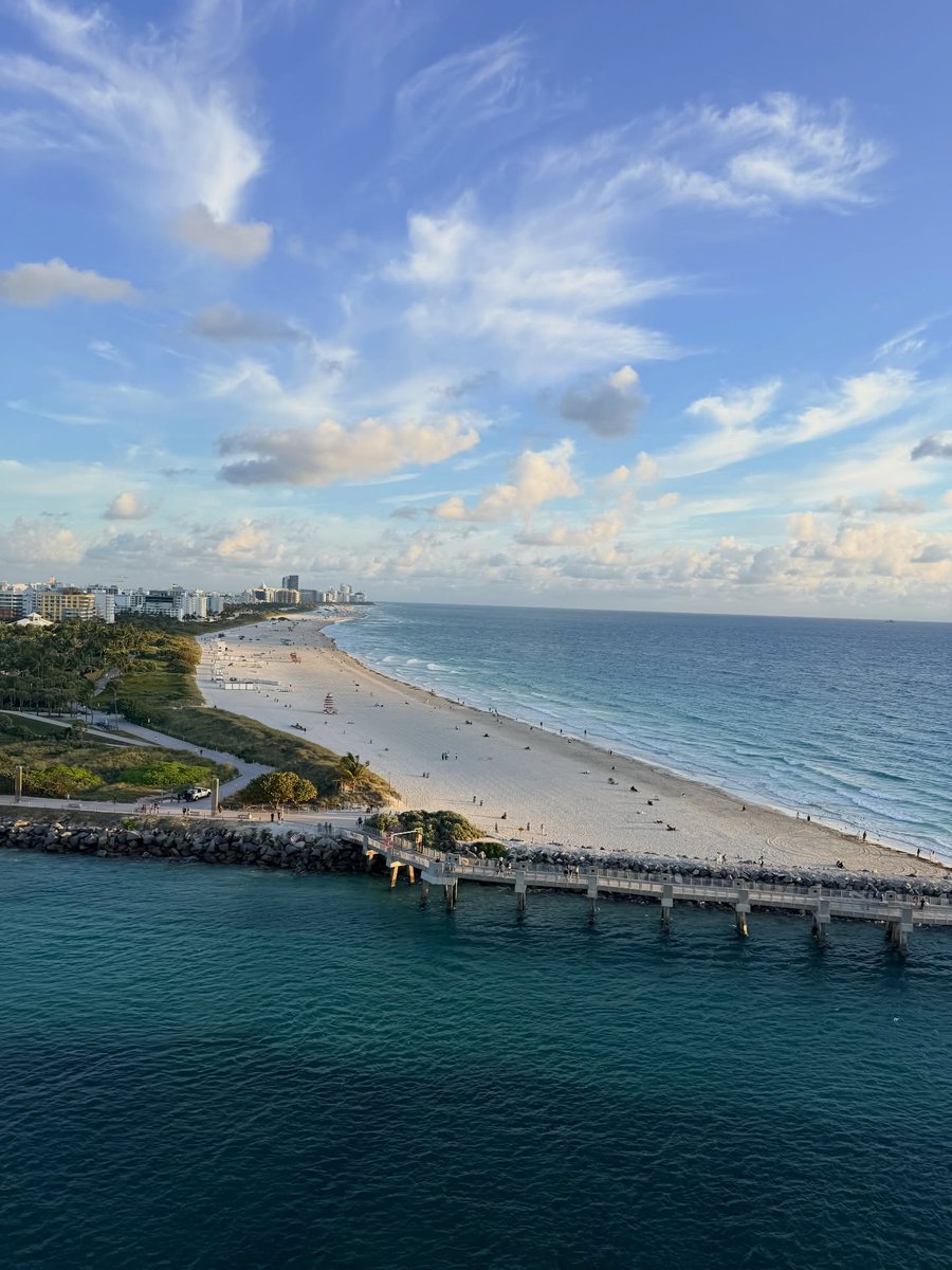 SAMakolactronic's tweet photo. Views on views in Miami, FL. https://t.co/cwtA8pP7l6
