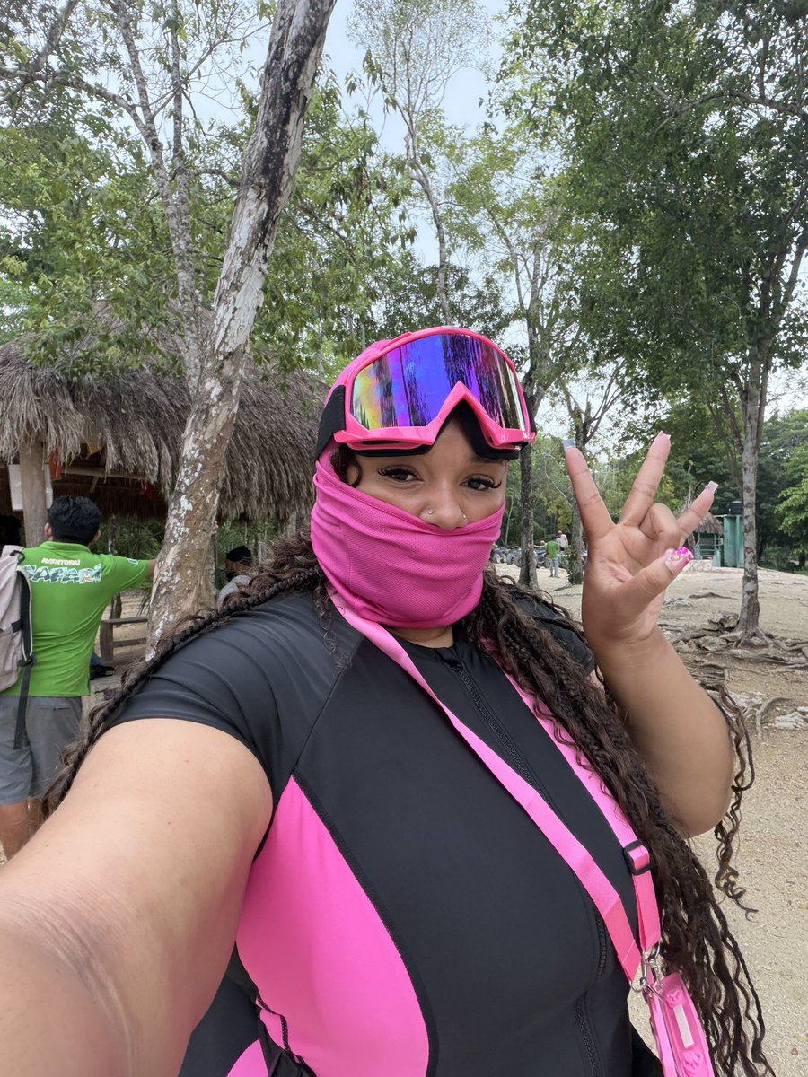 Lifeofshelll's tweet photo. Day 3 in Tulum. The cenote caves were crazy asf. https://t.co/MgZV8U6oSB