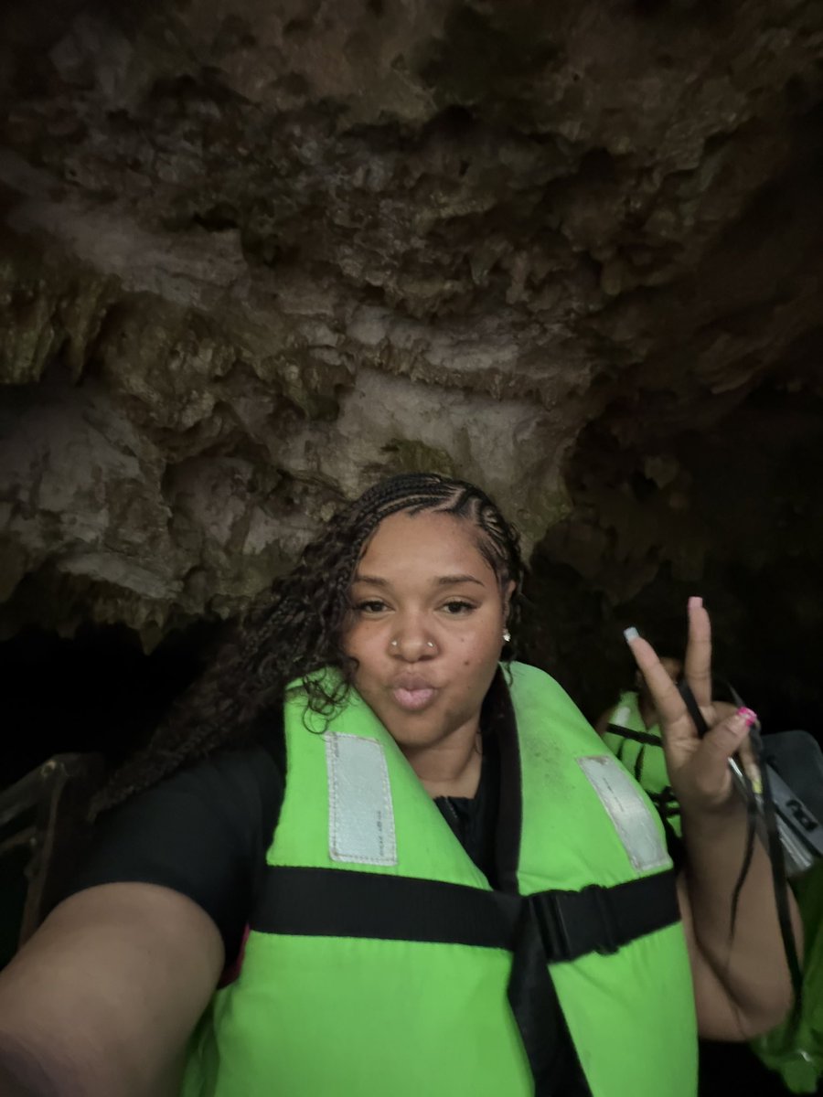 Lifeofshelll's tweet photo. Day 3 in Tulum. The cenote caves were crazy asf. https://t.co/MgZV8U6oSB