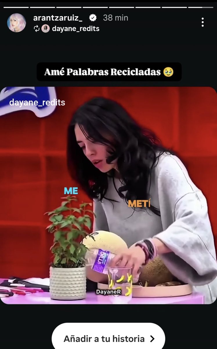 lovelyIlumi's tweet photo. Ara ya sabe que soy la fan #1 de su música y de Palabras Recicladas. 🥹

#TeamArantza #ArantzaRuiz https://t.co/EWF8W2maZY
