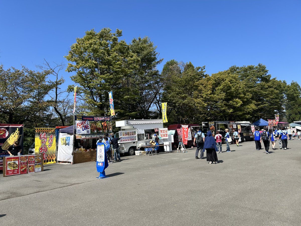 ktwon1030's tweet photo. 待機列の順番を確保して、スタグル方面に。
#カターレ富山 https://t.co/Tru6nDAm7G