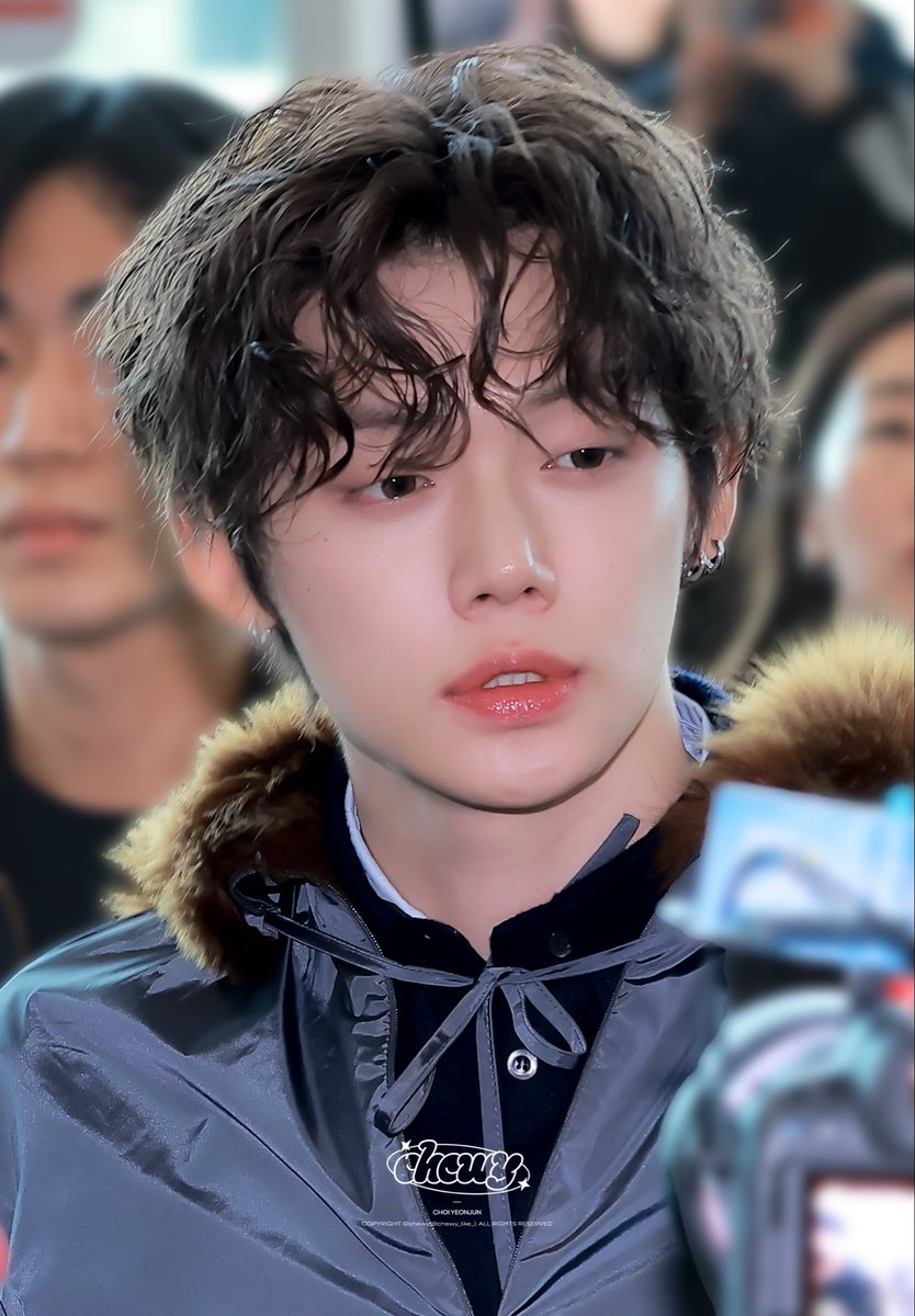 chewy_like_'s tweet photo. 261003 🛫

#TXT #TOMORROW_X_TOGETHER      
#연준 #YEONJUN 
#YEONJUNxMiuMiu 
@MIUMIUofficial https://t.co/QAZZq8fYQO