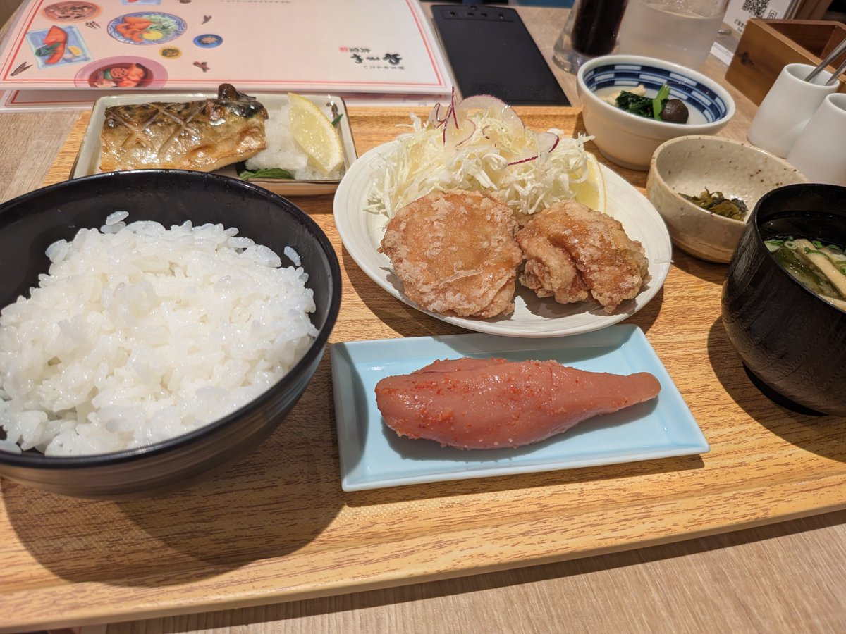 melty695_'s tweet photo. 久しぶりに休日らしいことをやってみる...映画を観に来たが、その前に腹ごしらえ
 #やまや   #明太子  #食べ放題  #そんなに食べれない https://t.co/VIDbrjHozd