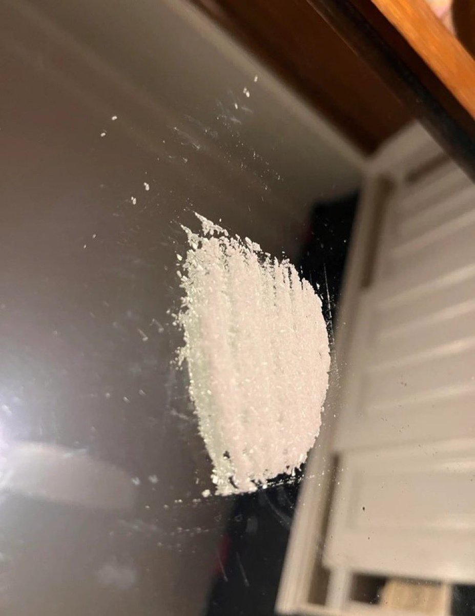 Dicky_NPS's tweet photo. shine ✨

#drugstwt #drugtwt #coketwt #cocaine #cocainetwt #drugstwtlat #drugtwtlat #snorting #Chudai #sex #cokeandsex #drug #drugs #shine https://t.co/tvYspzbc41