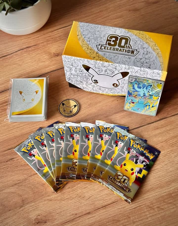 nhs1688's tweet photo. 🔥 30周年宝可梦抽奖活动！🔥

价值约400美元，https://t.co/DnsGv6RH1N 宝石！🎁

感谢大家的支持！

只需关注、点赞、转发 &amp; 收藏，回复就有机会赢取

5天内将选出2名获奖者！

祝好运，训练师们！ https://t.co/7eX8cWngxR