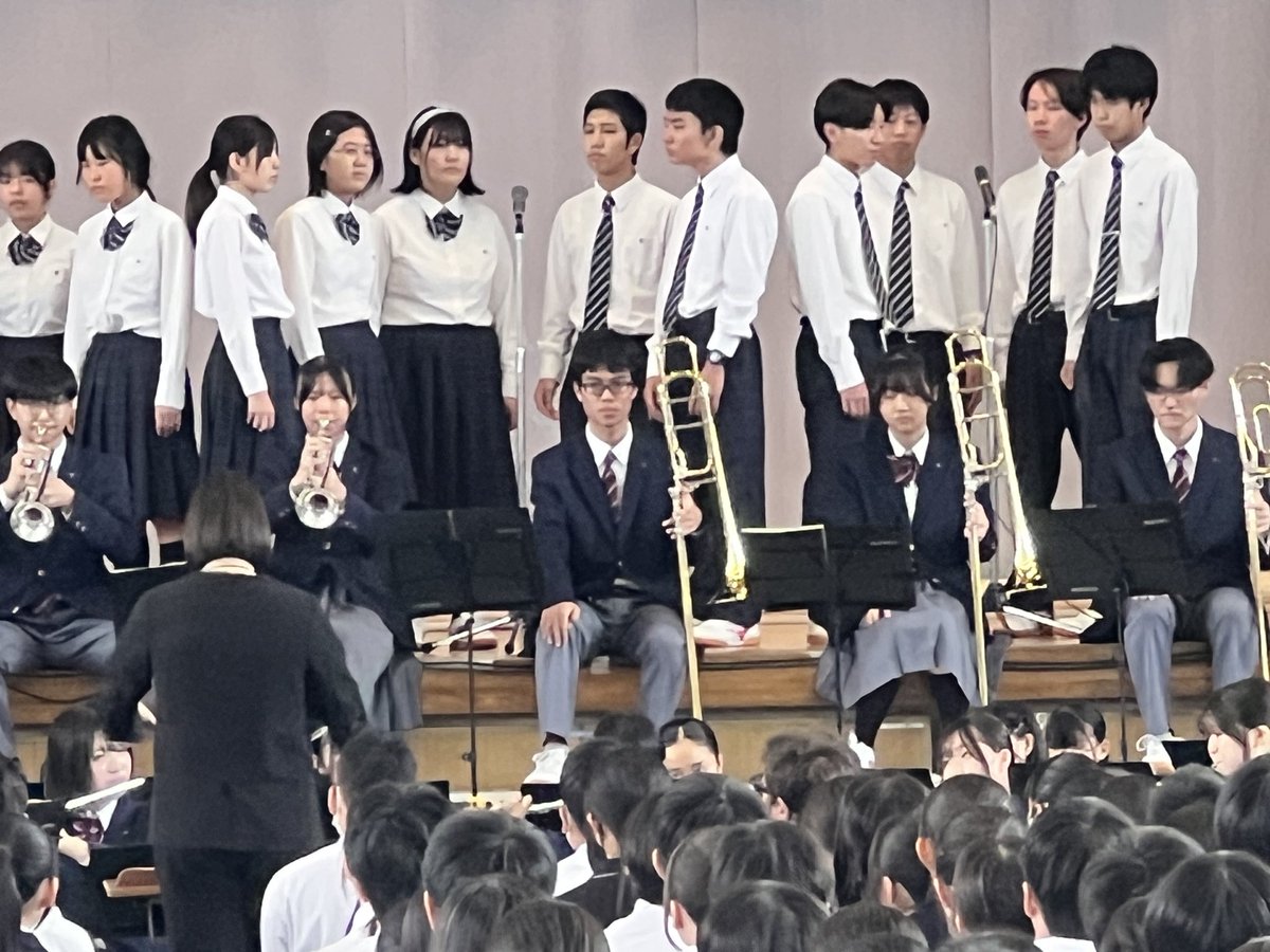 shiko_mie's tweet photo. 学校説明会 6
中学3年生対象 午前の部
吹奏楽、音楽、バトン部によるジョイントコンサート
#四日市高校 #四高 #SSH #JST #学校説明会 #オープンスクール https://t.co/mFE3H7BNjN