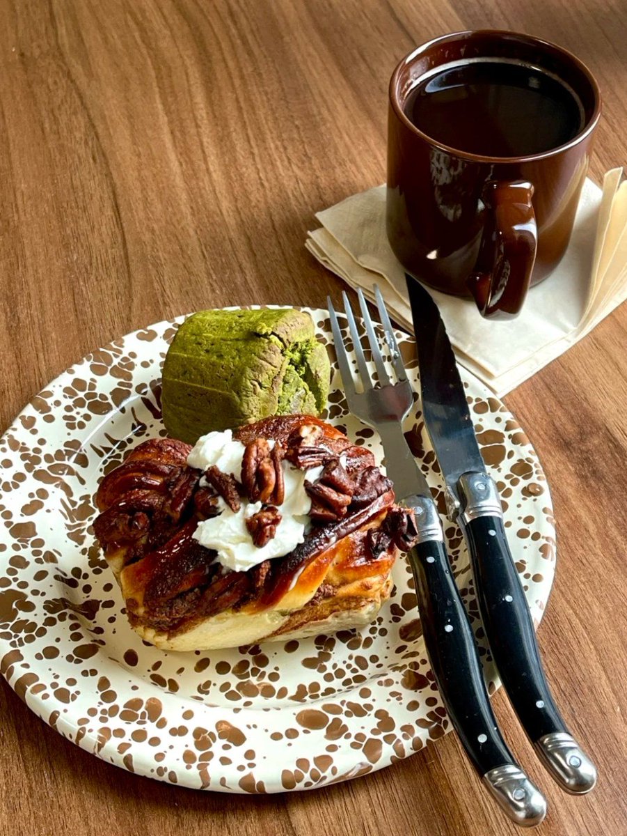 matthmedi_3_f08's tweet photo. [This autumn vibe hits different—warm cinnamon, smooth cheese, and a fresh lemon twist make everything feel right!]， https://t.co/qcpEvYqQ8c
