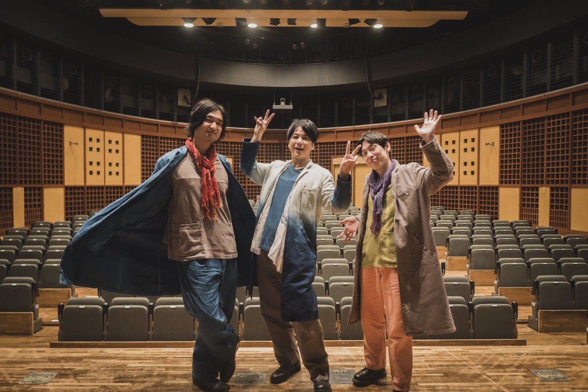 aonotoki2025's tweet photo. 「蒼ノトキ」公式衣裳は、
長野県根羽村　木の糸コンソーシアムの「木の糸ウェア」をご提供いただきました。

長野の森から生まれた素材が、
ものづくりの技術を経て、一着の衣裳になり、そして音楽とともに皆様にご覧いただけたこと嬉しく思います。

なぜか一戸さんだけ「蒼」が入ってないという笑 https://t.co/DRt04ZW2h8