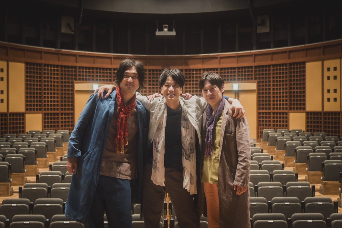 aonotoki2025's tweet photo. 「蒼ノトキ」公式衣裳は、
長野県根羽村　木の糸コンソーシアムの「木の糸ウェア」をご提供いただきました。

長野の森から生まれた素材が、
ものづくりの技術を経て、一着の衣裳になり、そして音楽とともに皆様にご覧いただけたこと嬉しく思います。

なぜか一戸さんだけ「蒼」が入ってないという笑 https://t.co/DRt04ZW2h8