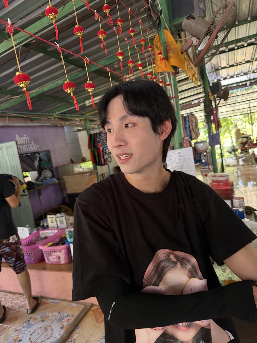 Fuaiz_thanawat's tweet photo. ขาวหล่อธรรมชาติหน้าไม่ลอย https://t.co/avx0mL50H4