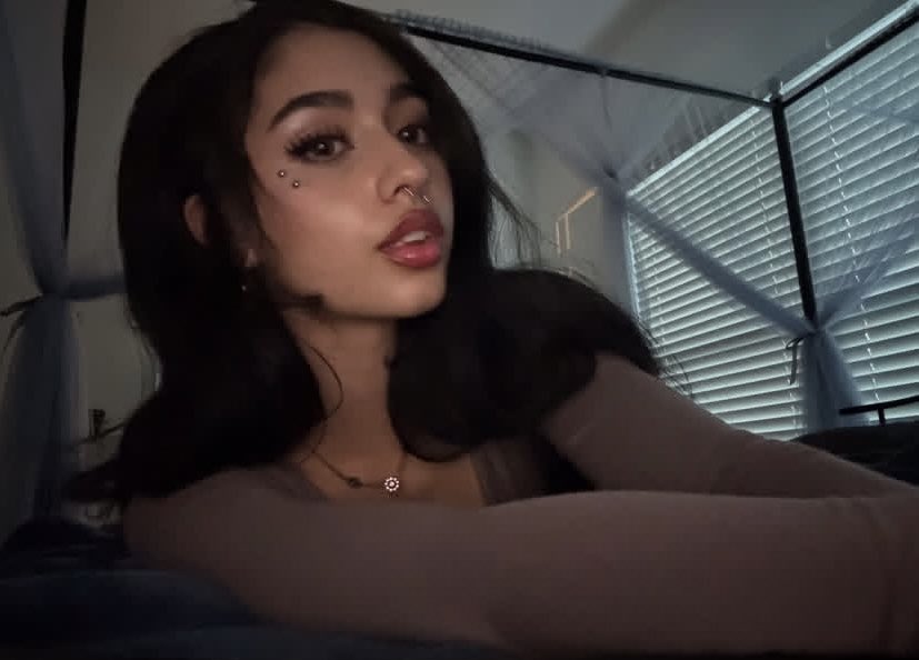 _leeenaaaa_'s tweet photo. Careful, I might bite https://t.co/JUndjlE0jN