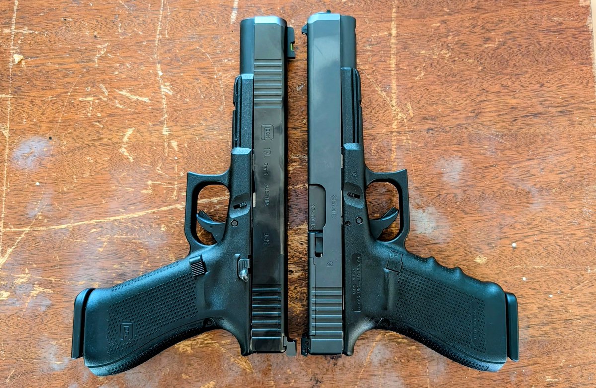 storybookbadguy's tweet photo. Happy Glocktoberfest to those who celebrate. Here's my long fellas: https://t.co/7WG6K0TBde