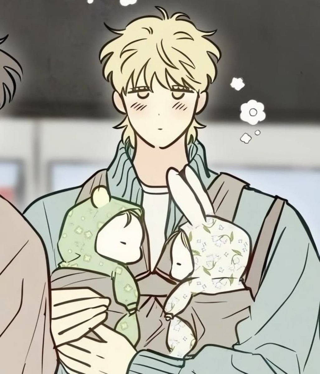 InafNara55685's tweet photo. Smol                                             Smoller https://t.co/6x110OCese