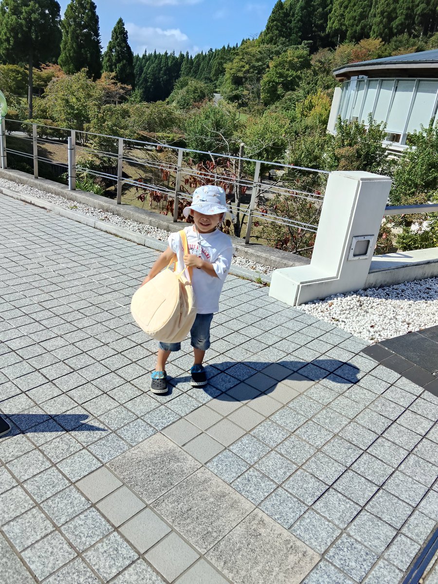moonbluestory19's tweet photo. お金と健康を戦略的にみると
確かに表裏一体になるが
真実には
健康になるには
仕事をどう扱うか
どのような仕事が
自分自身にとって
楽しめるか！？
そこに一番のエネルギーが動く

健康をみると
岡山をみると
それだけで解決するより
そこには
仕事と言う世界があることを
忘れてはいけない https://t.co/e1DK7e4Umo