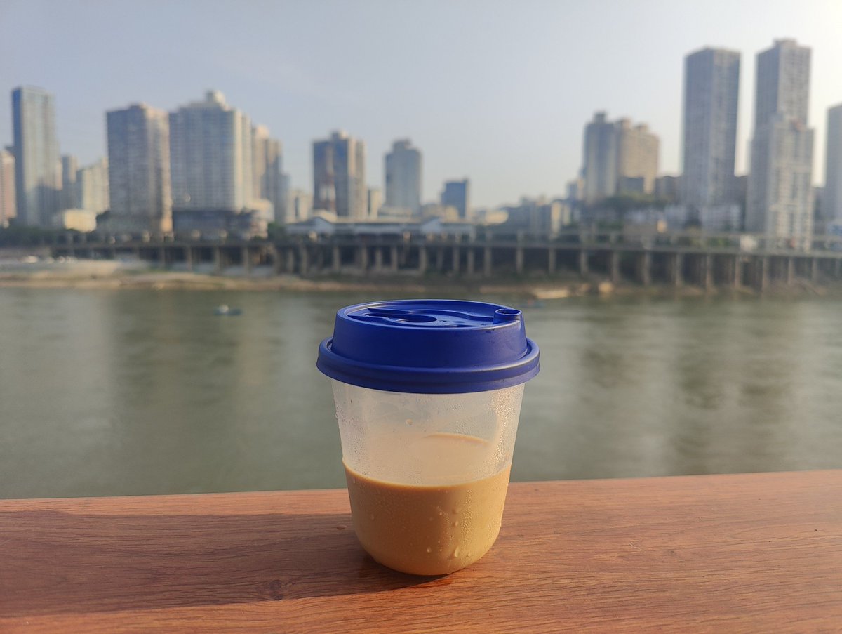 gimmins94768295's tweet photo. When the fiery training of brewing vinegar meets its peak, every sour note carries warmth. https://t.co/c2J98D90qm