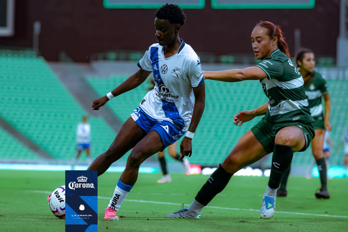 ClubPueblaFem's tweet photo. 40' El partido está muy parejo en Torreón y mis Enfranjadas no han parado de insistir. 👊🏻

¡Vamoooos Fraaanja! 

#LaFranjaNosUne🎽 https://t.co/7z6hrqRKLk