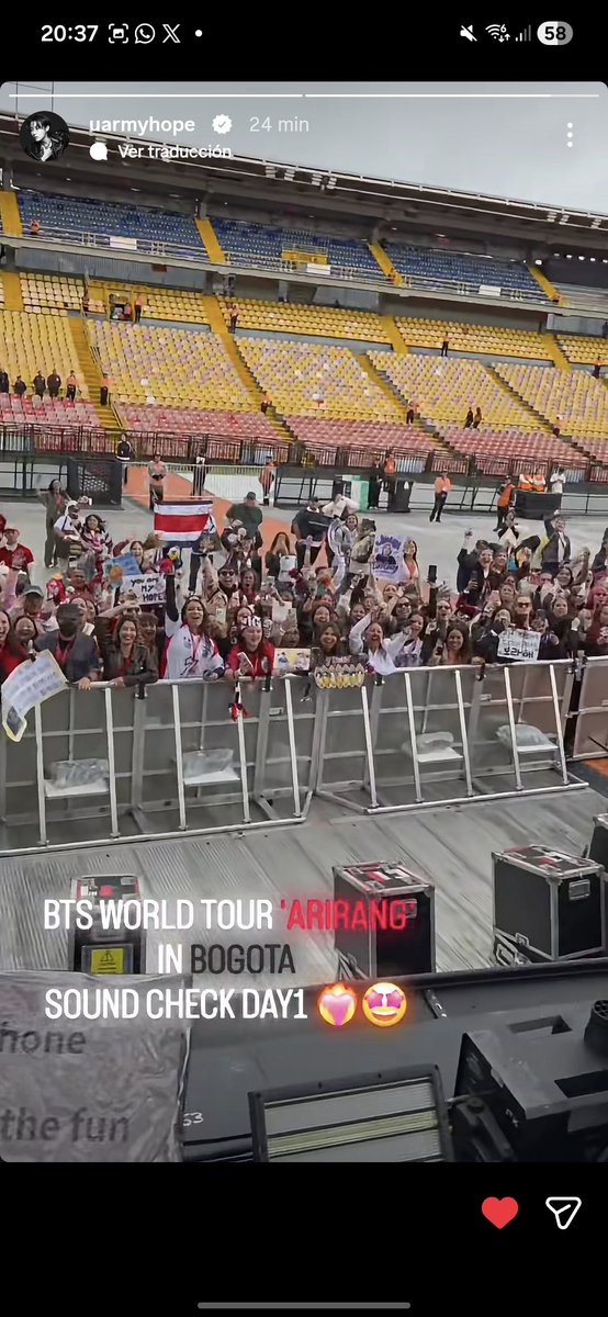 sofibangtan13's tweet photo. HASTA LA HISTORIA DE HOBI SE VE PIXELEADA JAISIJAJAJA estoy tentada, me siento en casa https://t.co/qS90tCl3Fv