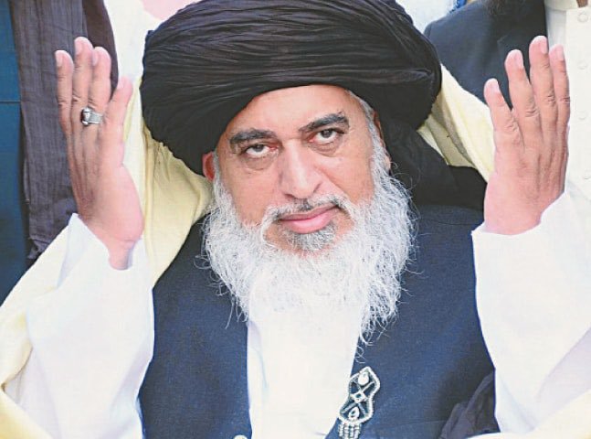 vir5a's tweet photo. قبلہ بابا جی رحمت اللہ علیہ فرمایا کرتے تھے کہ بزدلی ایک شرمندگی ہے اگے بڑھنا عزت ہے اور کوئی بھی بزدل اپنی بزدلی کی وجہ سے تقدیر سے نہیں بچ سکتا https://t.co/eWIcvRBFCl