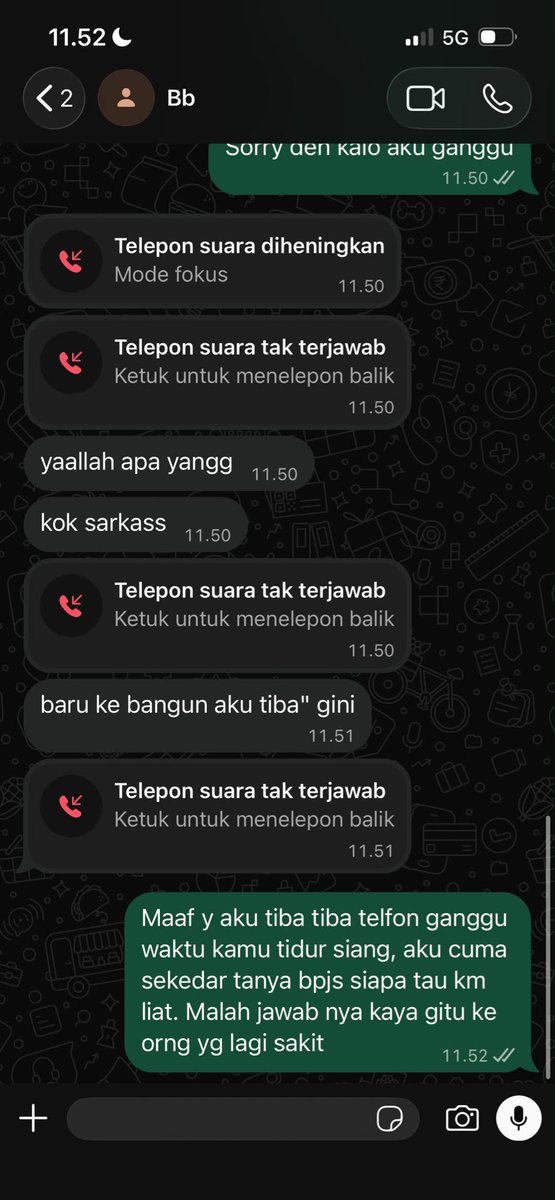 kimcadelll's tweet photo. menurut kalian siapa yang salah? https://t.co/ykZeeuPz1u