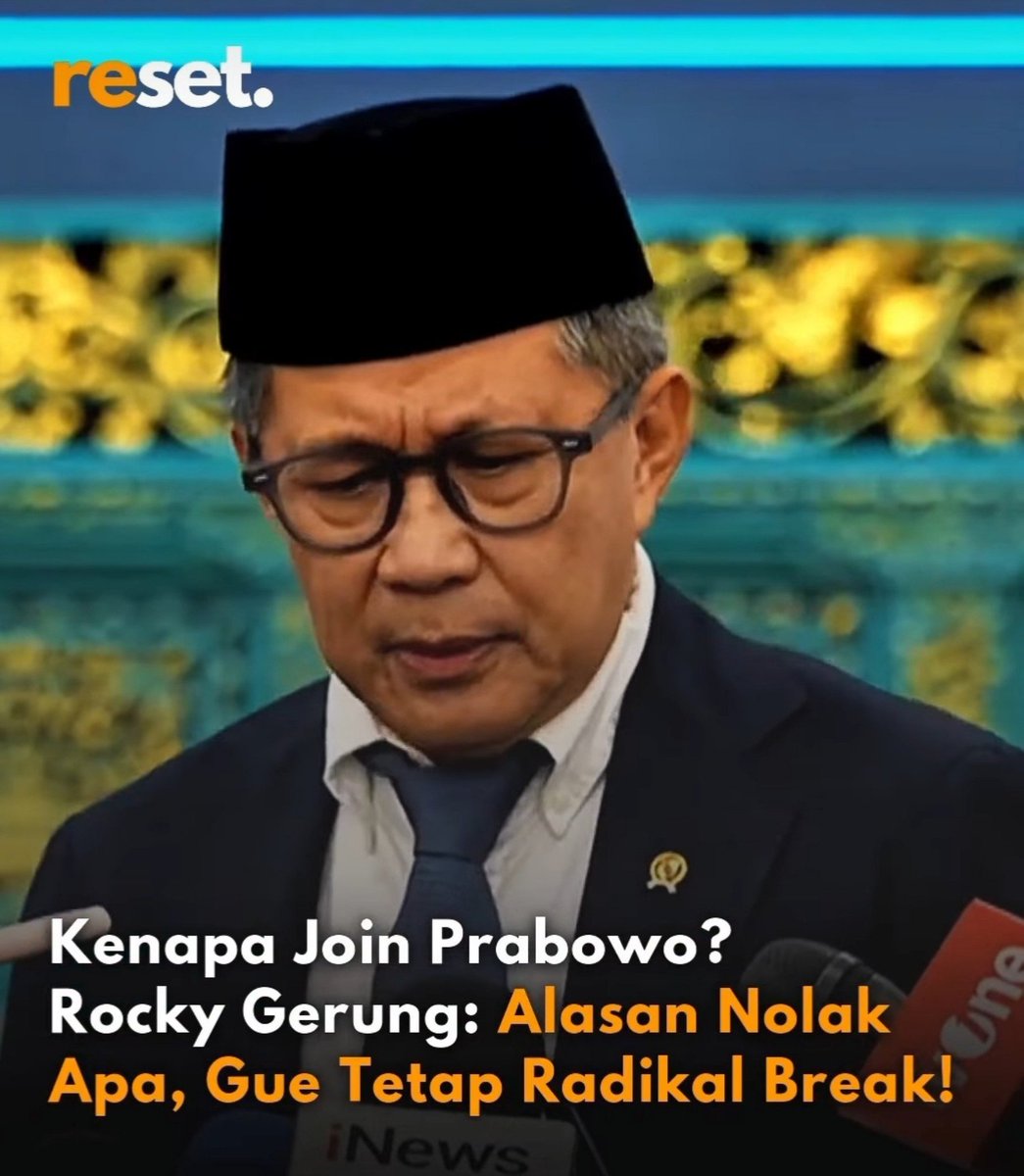 Muslim_AntiPKI9's tweet photo. PRABOWO Hanya Mau MEMBUKTIKAN Ke RAKYAT INDONESIA ๐ฒ๐จ Atas Nyinyiran nya Yang Kemaren Sempat VIRAL Bahwa "PENGAMAT SAKING PINTARNYA LAMA LAMA JADI GOBLOG"
Ternyata Memang Benar..
ROCKY GERUNG Sudah Mewakili BANYAK PENGAMAT Yg GOBLOG Setelah Bersedia Untuk Ada Di Lingkaran ISTANA https://t.co/NV1OVArYE3