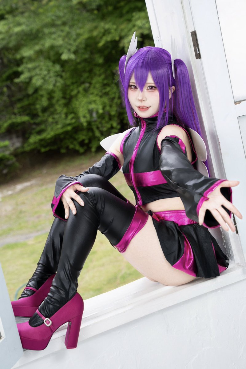 Nya_Cos's tweet photo. おはにゃあ⸜( ˙꒳˙ )⸝♡
週末何して過ごしますかっ？？

この前のミリエラ好評で嬉しいです🪽💜
天使空挺隊Ver.も載せちゃいます〜

にごりり先月末に全話無料のタイミングあって、
改めて読み返したけどもっとコスプレ楽しみたいな〜こだわりポイント増やしたいなって思いました🥺✨ https://t.co/lVaEM25z5N