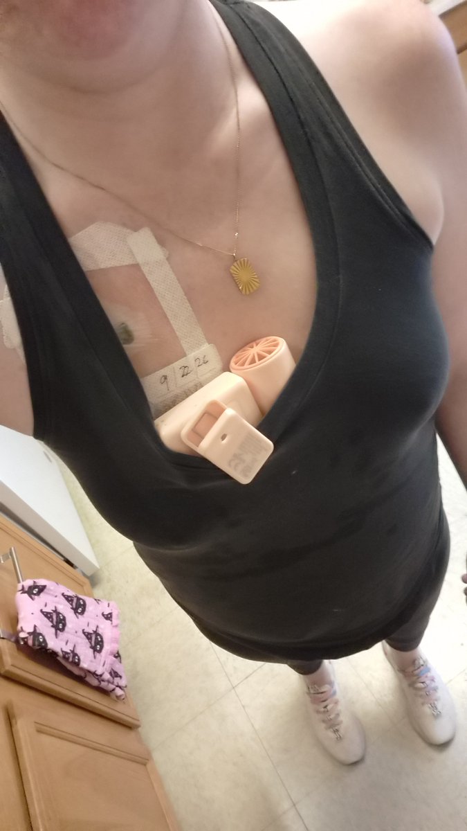 beeveedub's tweet photo. Another month, another life threatening issue to contend with. Adrenal insufficiency suuuuucks.
Honestly understand why all my friends have moved on, my life is like Dr House but and it still isn't lupus lol #brainonfire #heatintolerance https://t.co/OJeUCtOFEJ