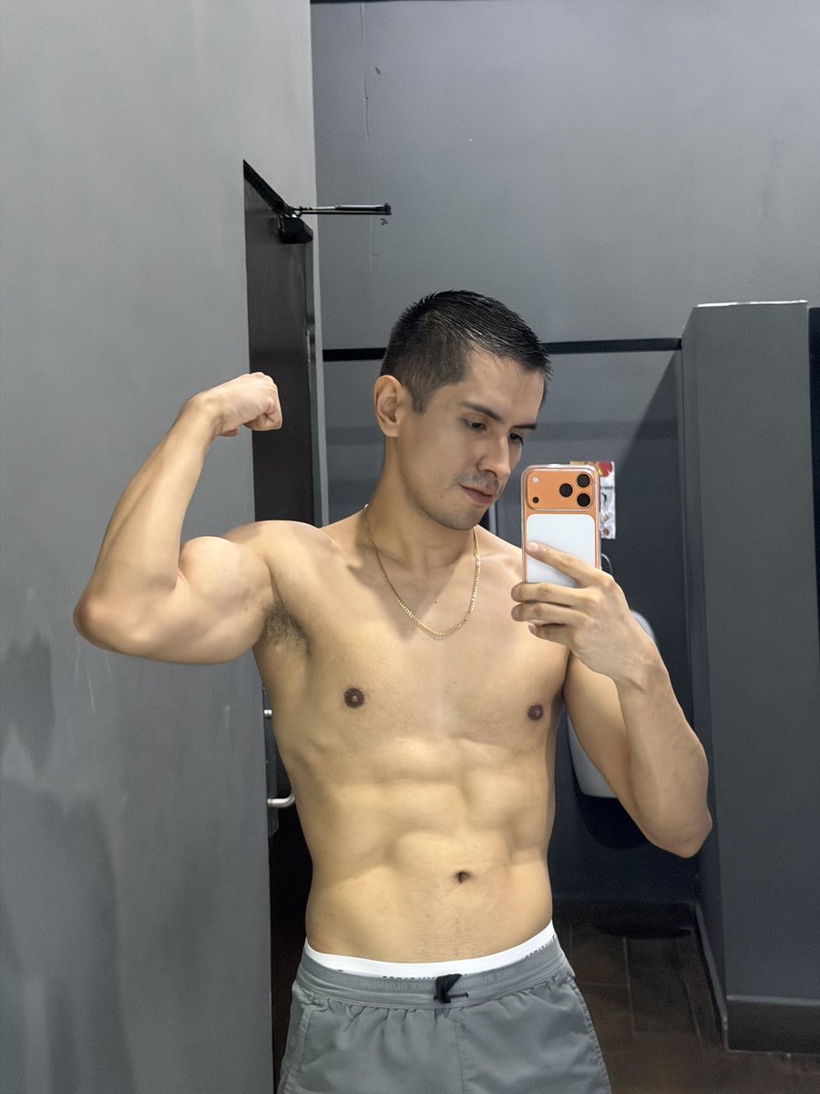 RamyroTorres's tweet photo. Que plan hoy? 🥵 https://t.co/a7pB5UAQCz