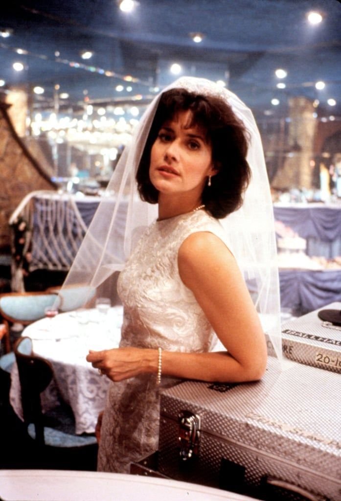 HansomRansom4's tweet photo. Happy birthday Lorraine Bracco as Karen Hill in Goodfellas 1990. #lorrainebracco #actress #goodfellas #thesopranos #rizzoliandisles #tracesofred #someonetowatchoverme https://t.co/n8wwWQQnLb